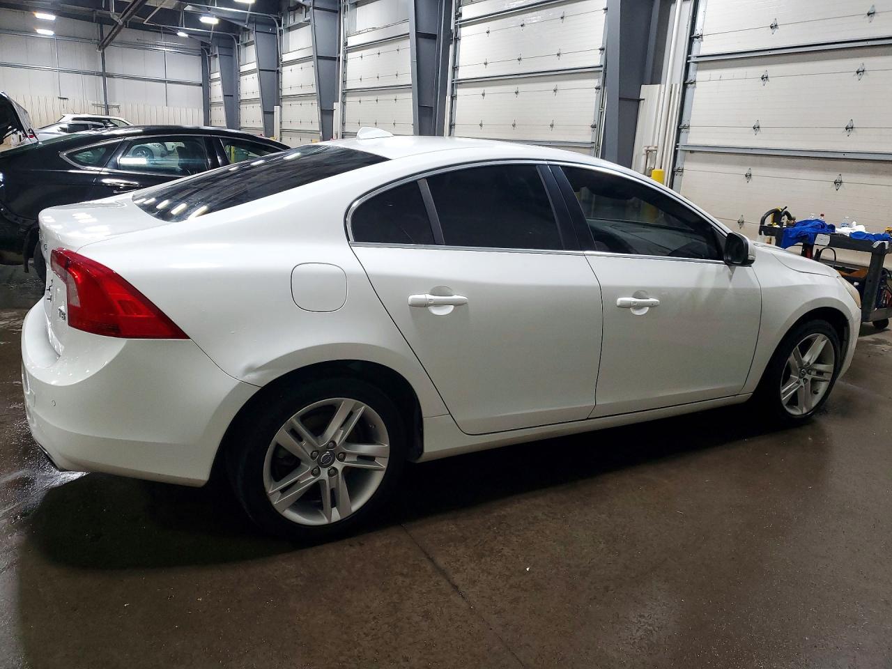 2014 VOLVO S60