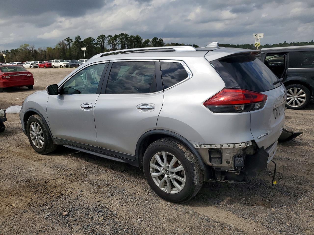 2018 NISSAN ROGUE