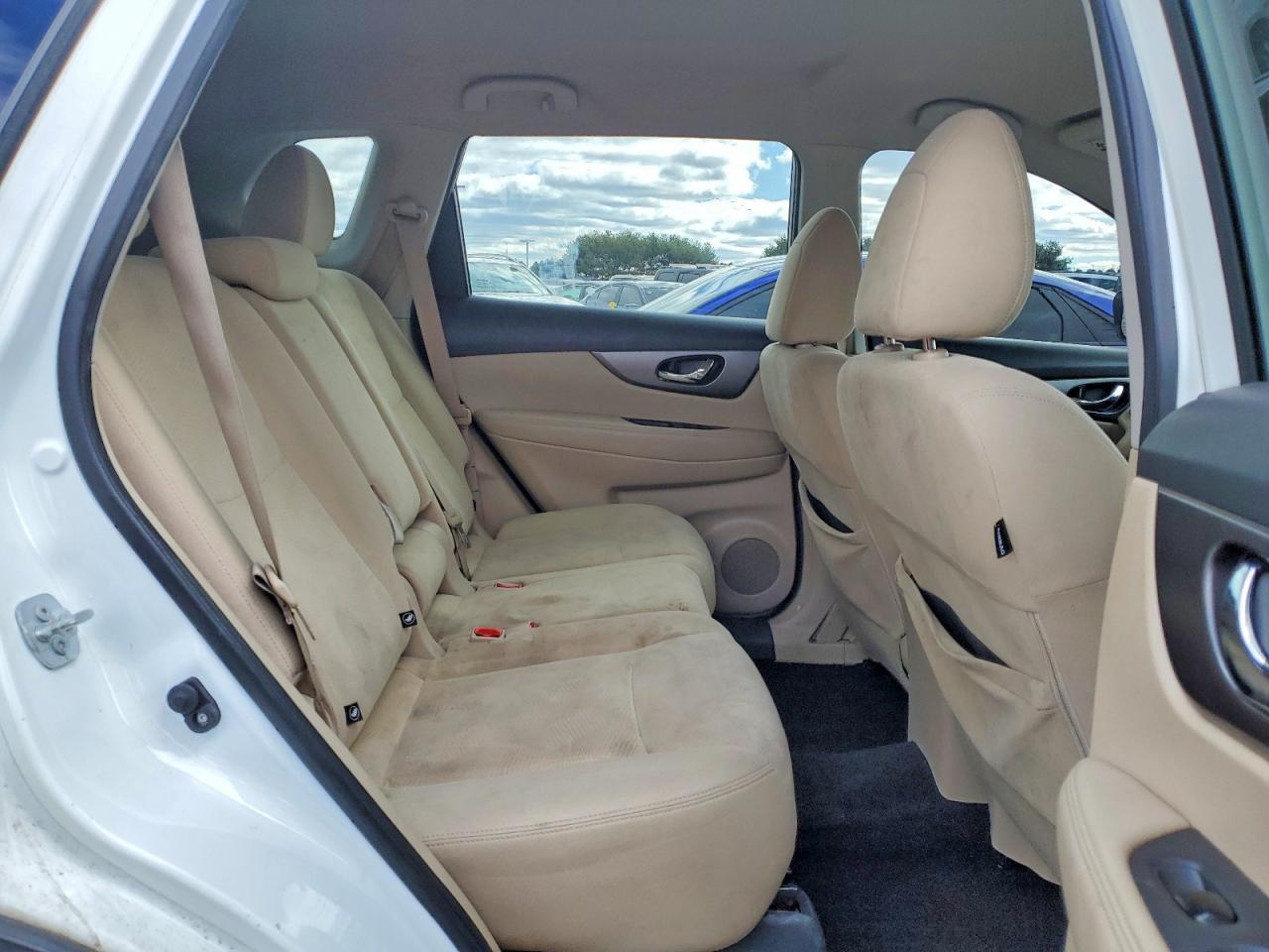 2016 NISSAN ROGUE