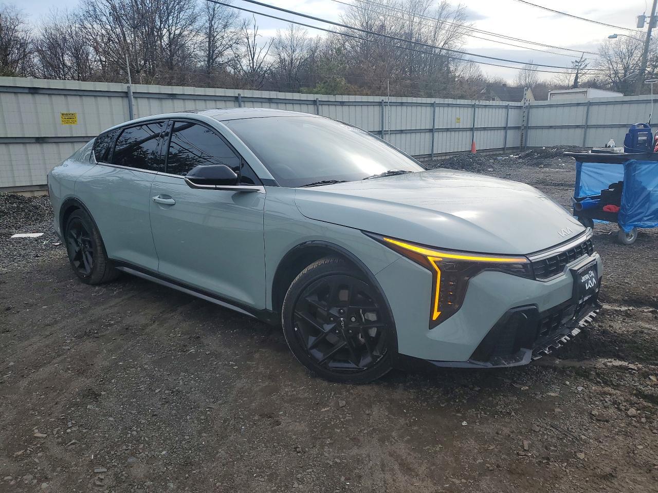 2025 KIA K4