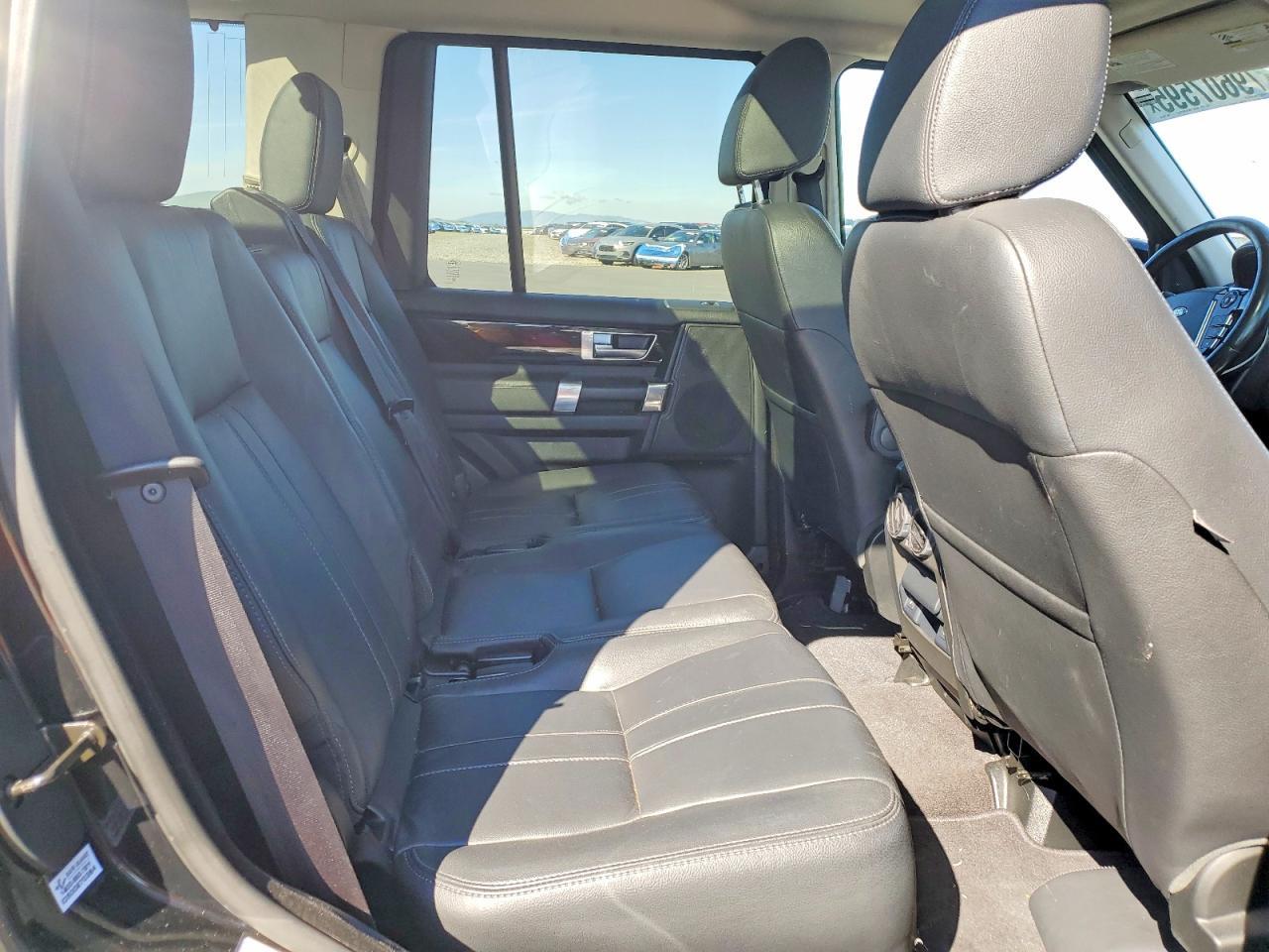 2016 LAND ROVER LR4