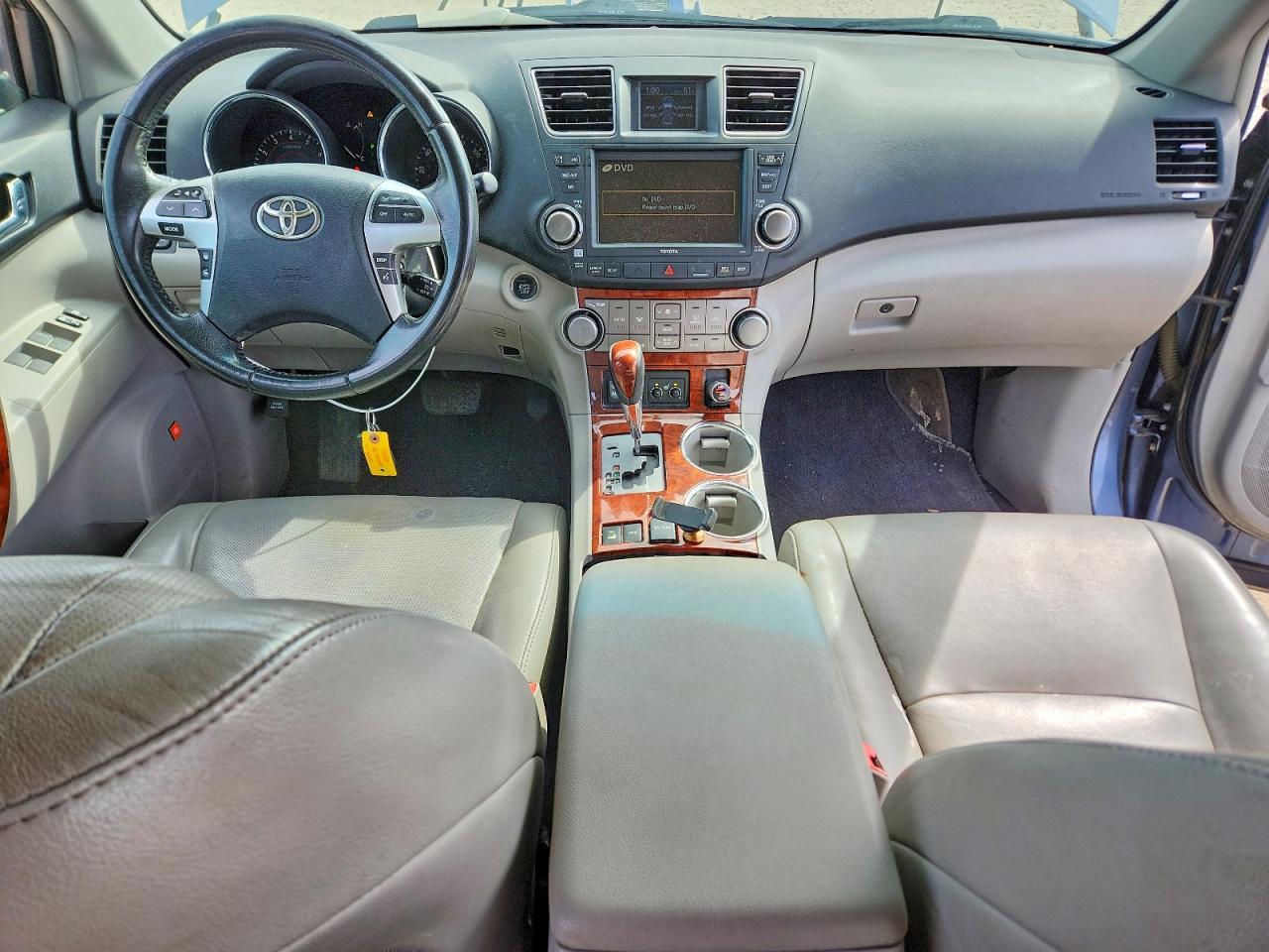 2012 TOYOTA HIGHLANDER