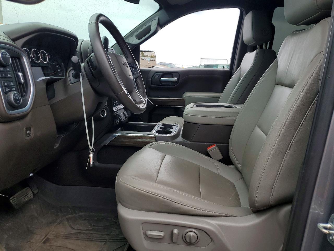 2021 CHEVROLET Silverado