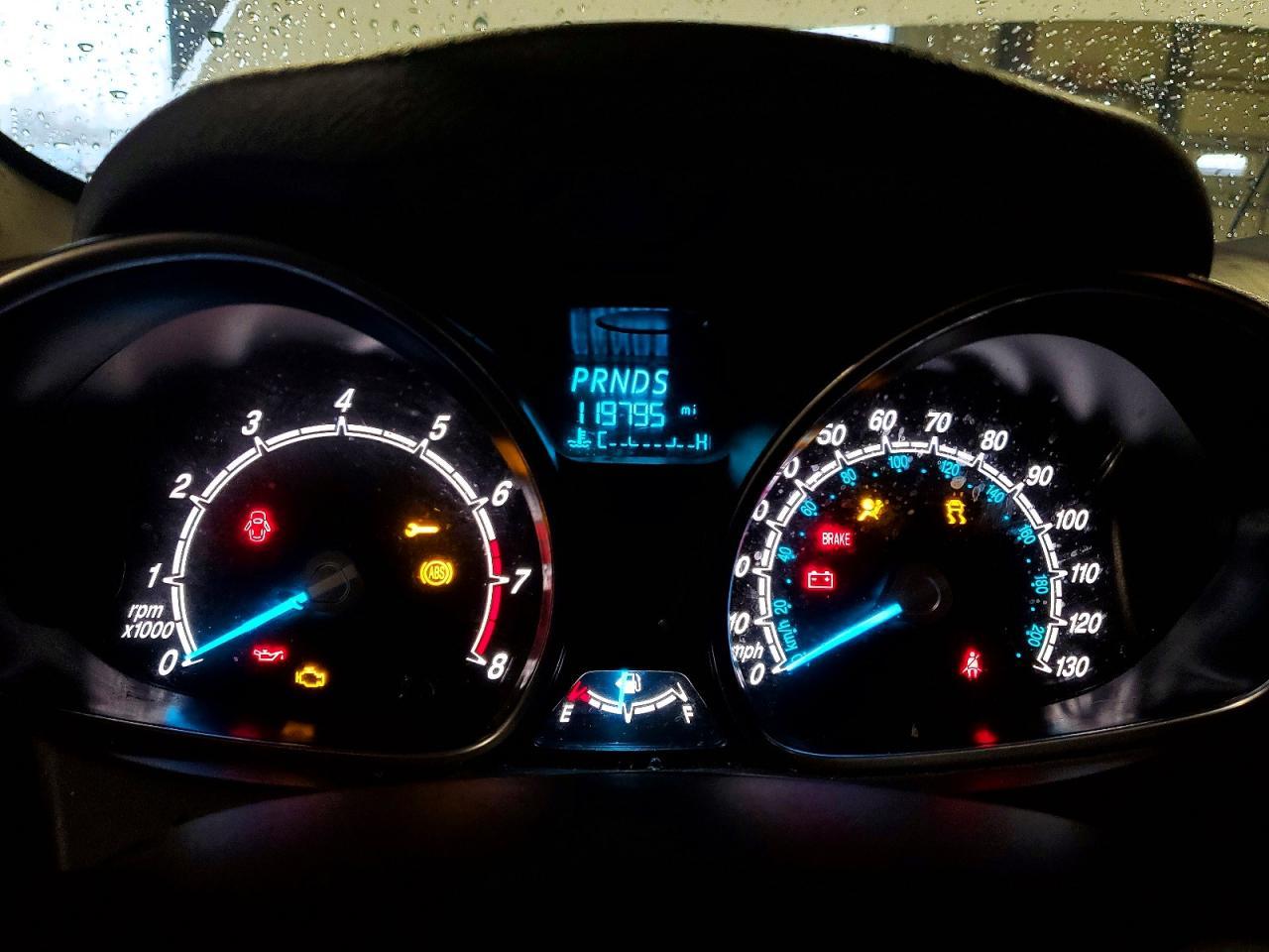 2015 FORD Fiesta