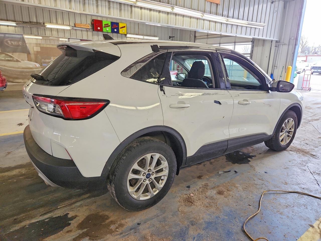 2021 FORD ESCAPE