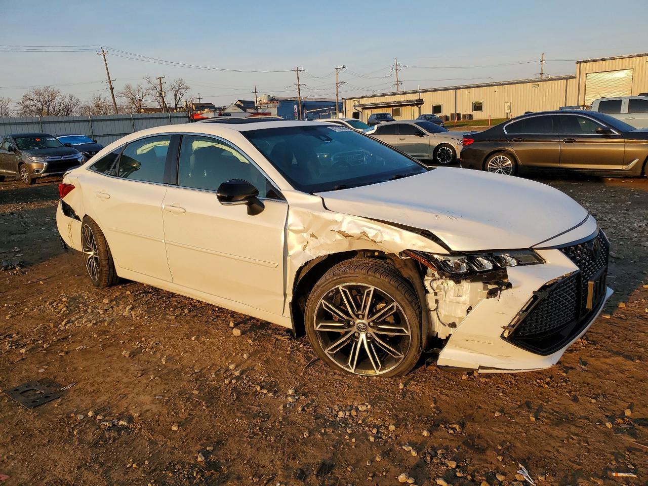2020 TOYOTA Avalon