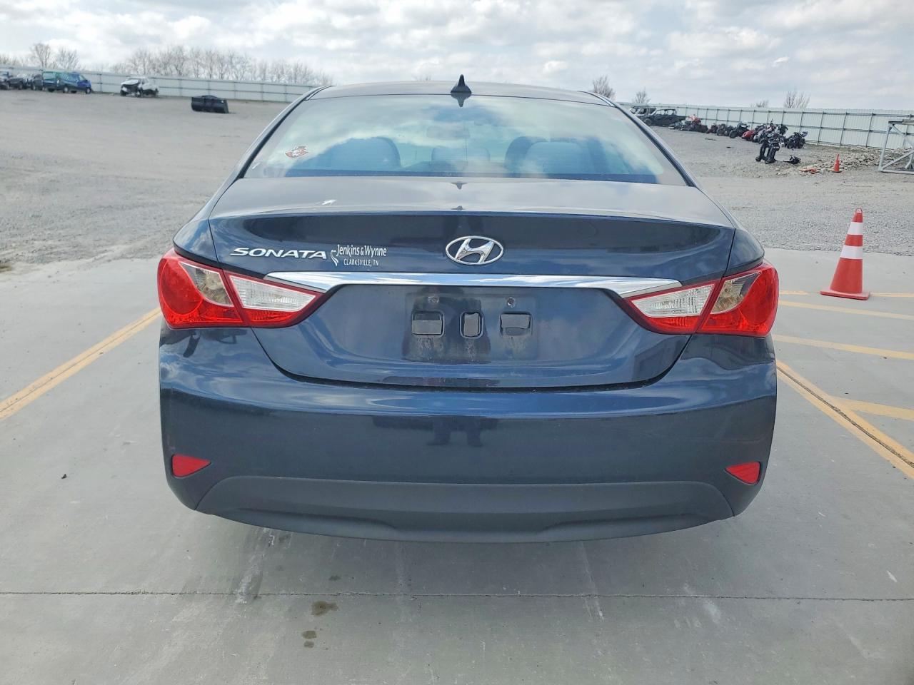 2014 HYUNDAI SONATA