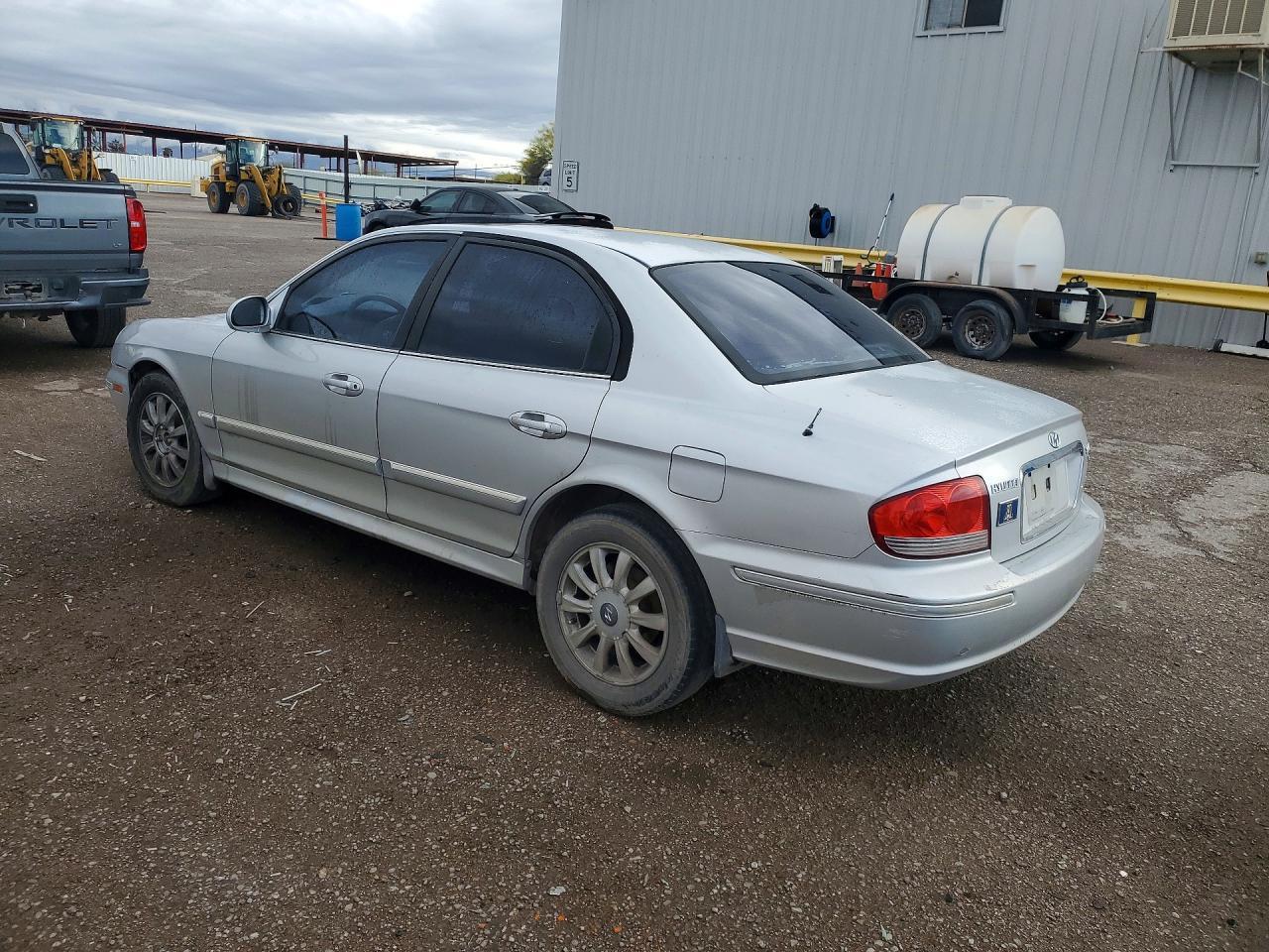 2004 HYUNDAI SONATA