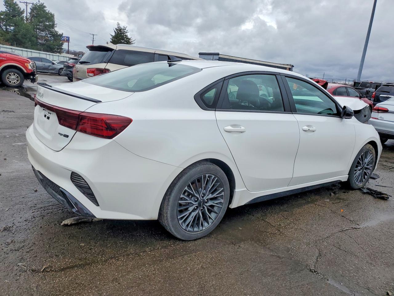 2024 KIA FORTE