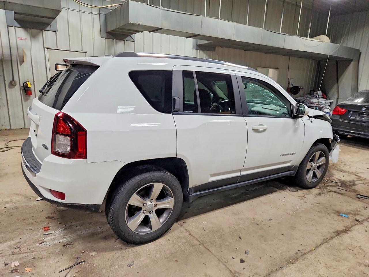 2017 JEEP Compass