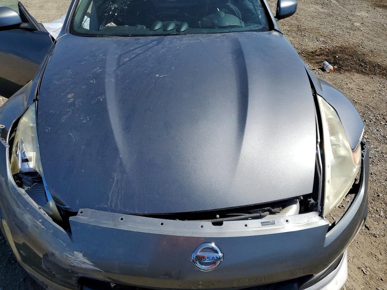 2016 NISSAN 370Z