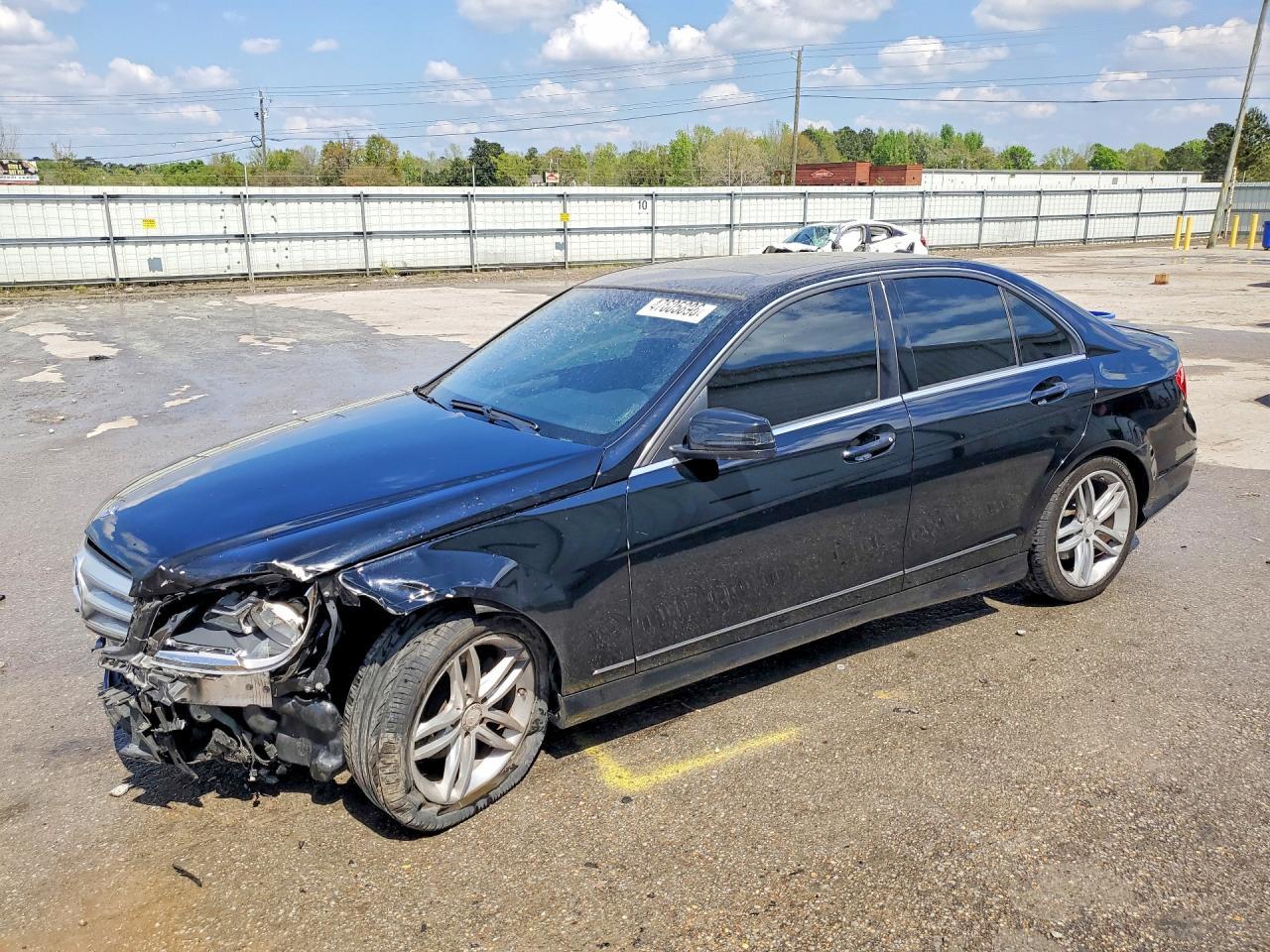 2012 MERCEDES-BENZ C-CLASS