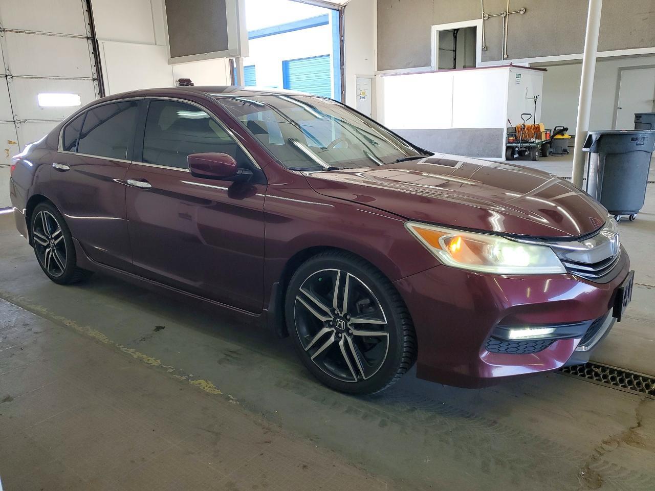 2016 HONDA ACCORD