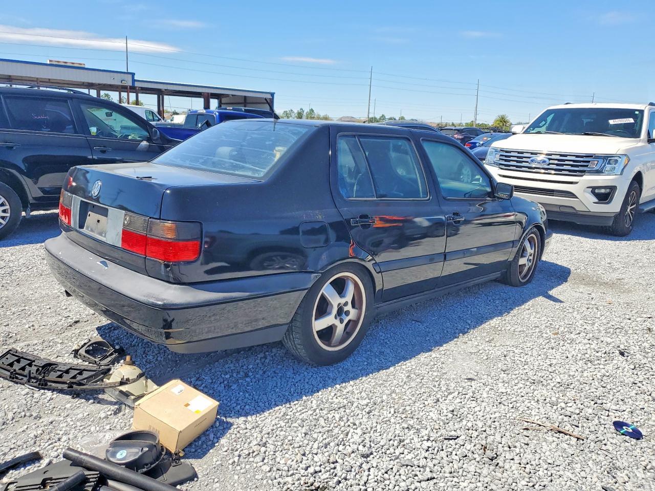1998 VOLKSWAGEN JETTA