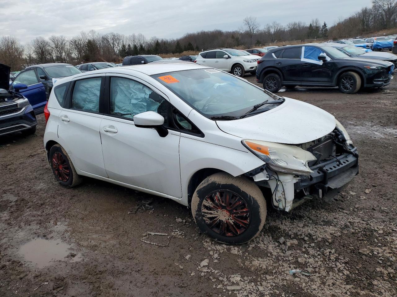 2015 NISSAN Versa Note