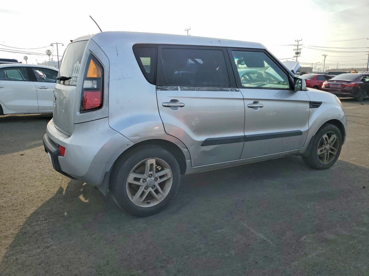 2011 KIA SOUL