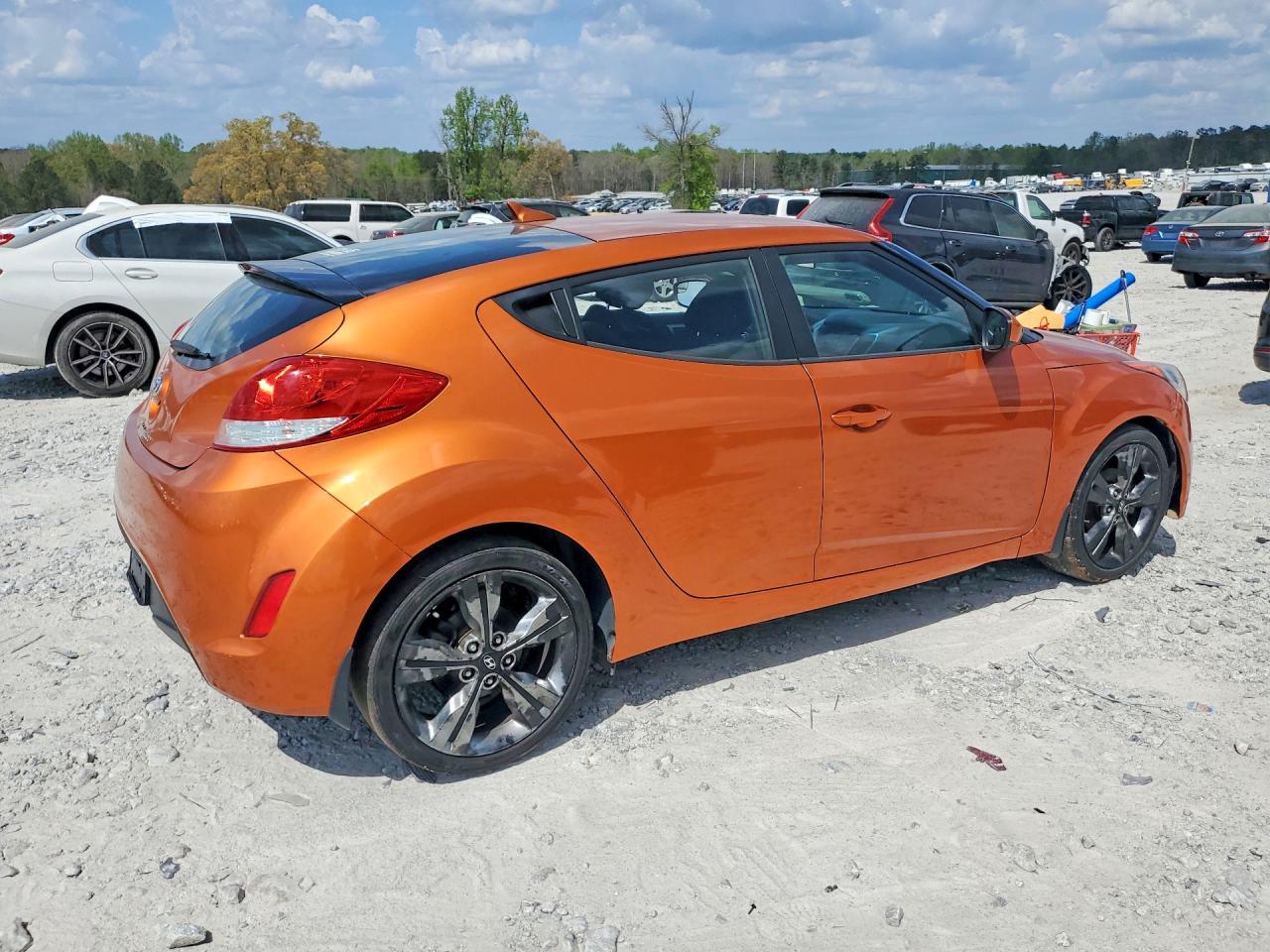 2016 HYUNDAI VELOSTER