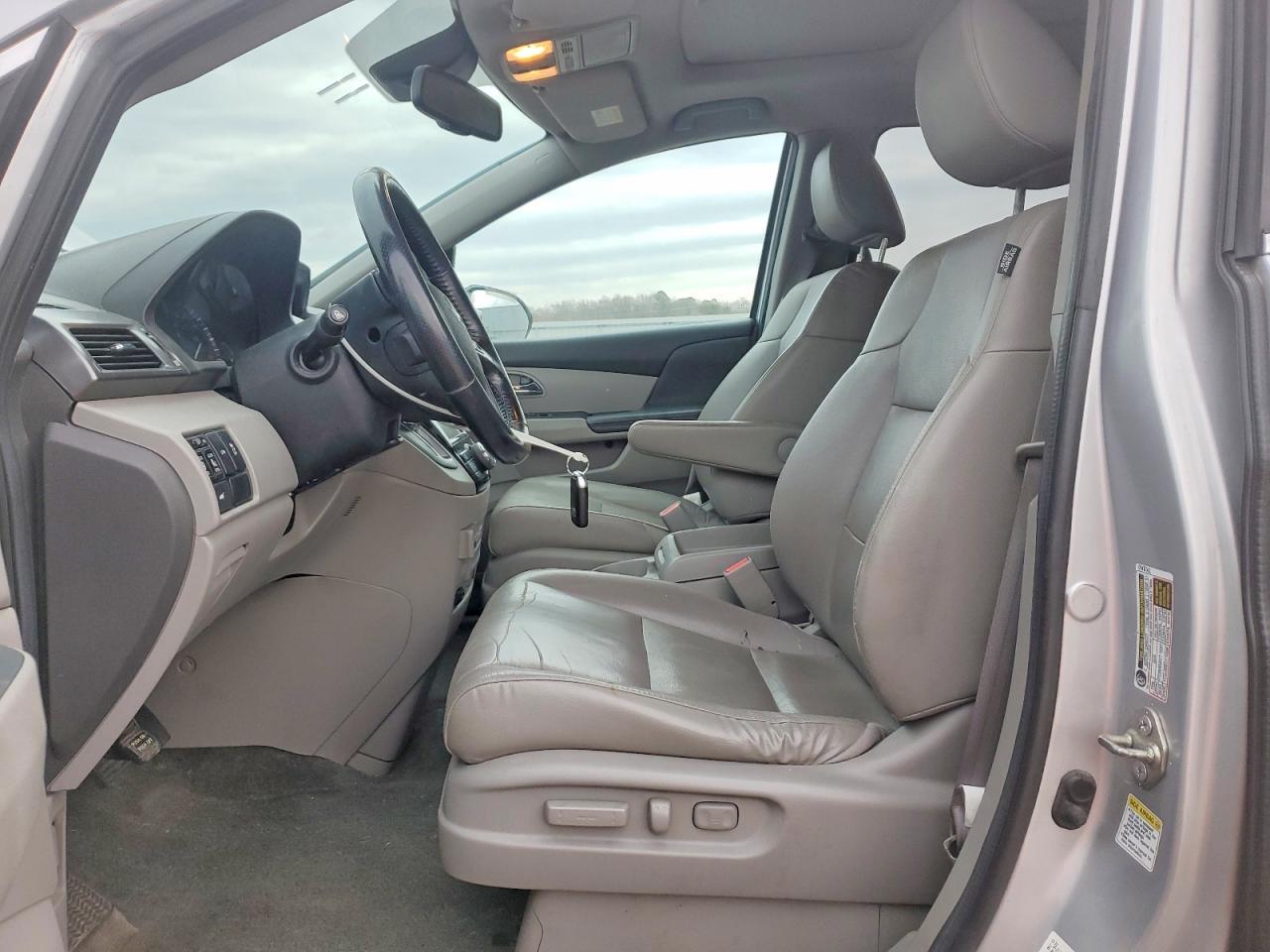 2014 HONDA ODYSSEY