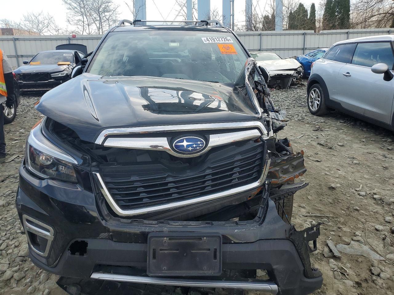 2021 SUBARU FORESTER