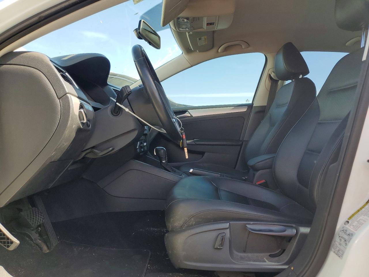 2014 VOLKSWAGEN JETTA