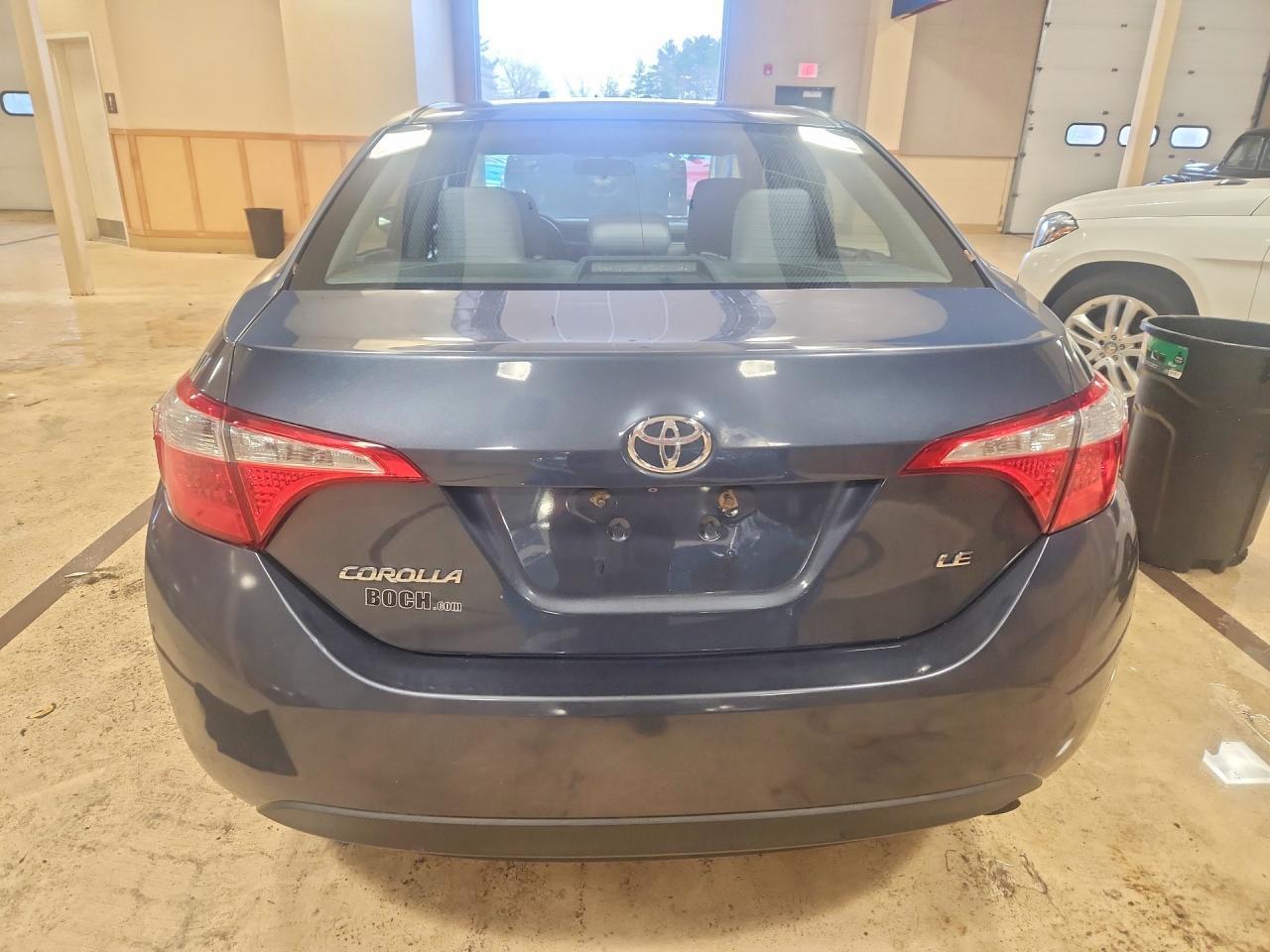 2015 TOYOTA COROLLA