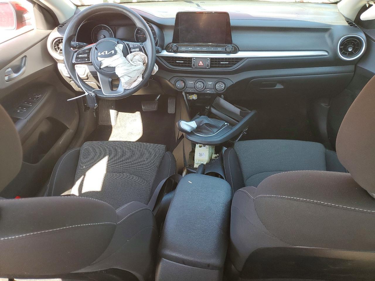 2023 KIA FORTE