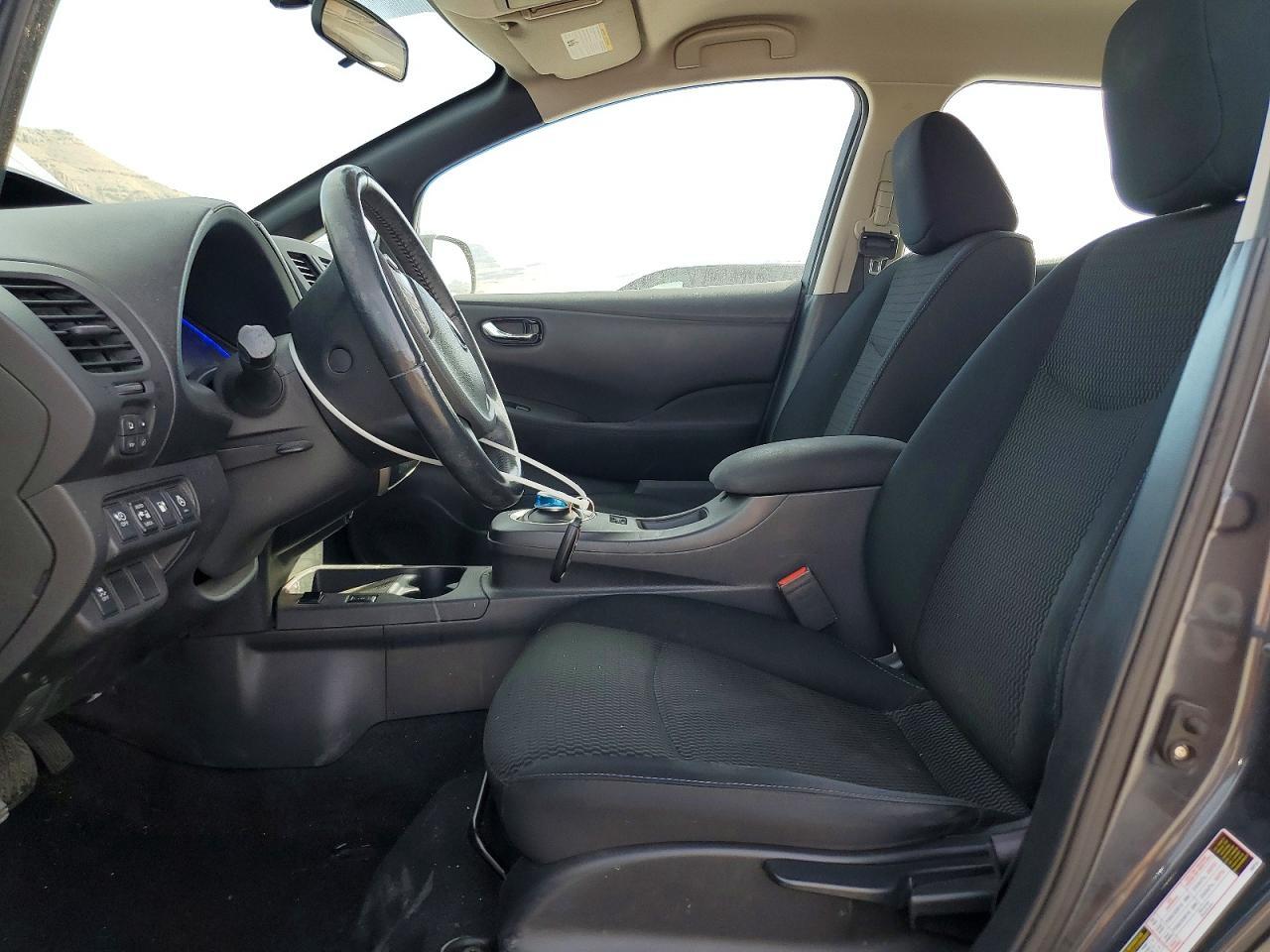 2013 NISSAN LEAF