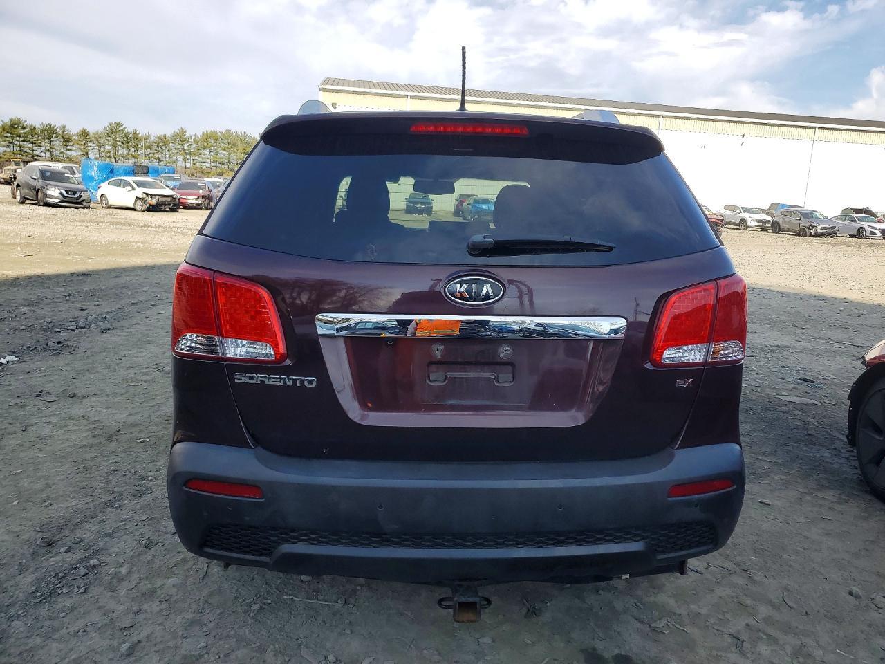 2011 KIA SORENTO