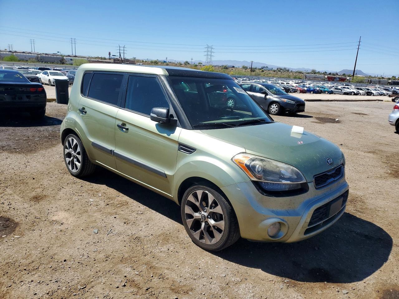 2013 KIA SOUL