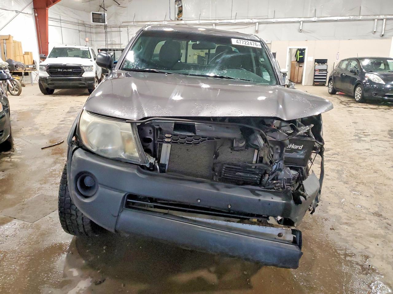2011 TOYOTA TACOMA