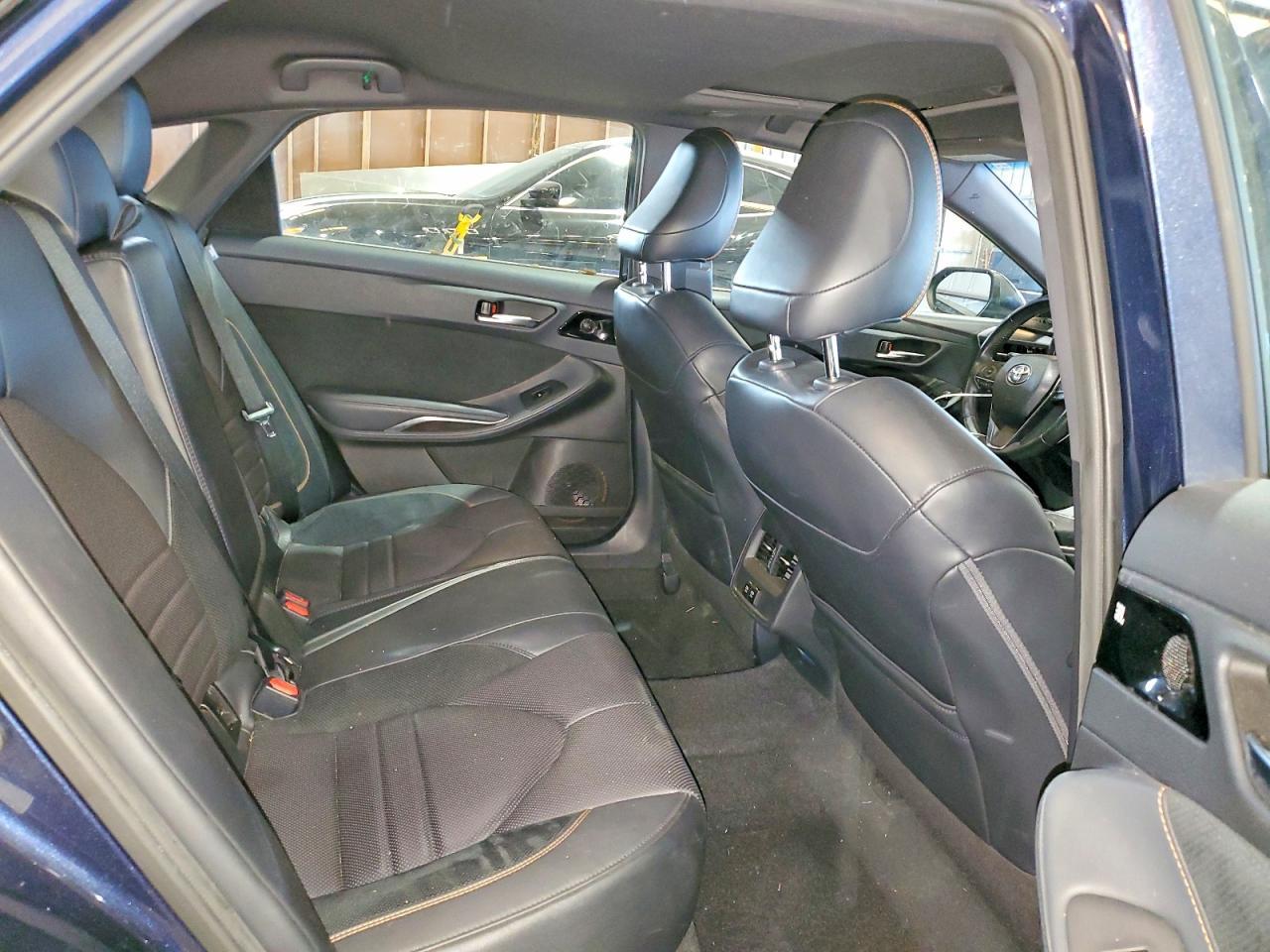 2019 TOYOTA Avalon