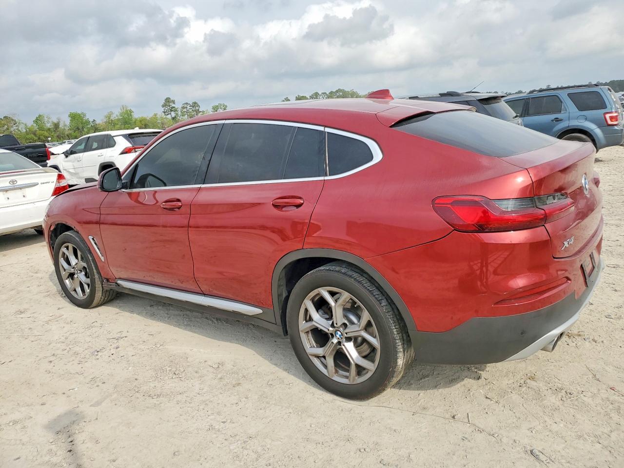 2021 BMW X4