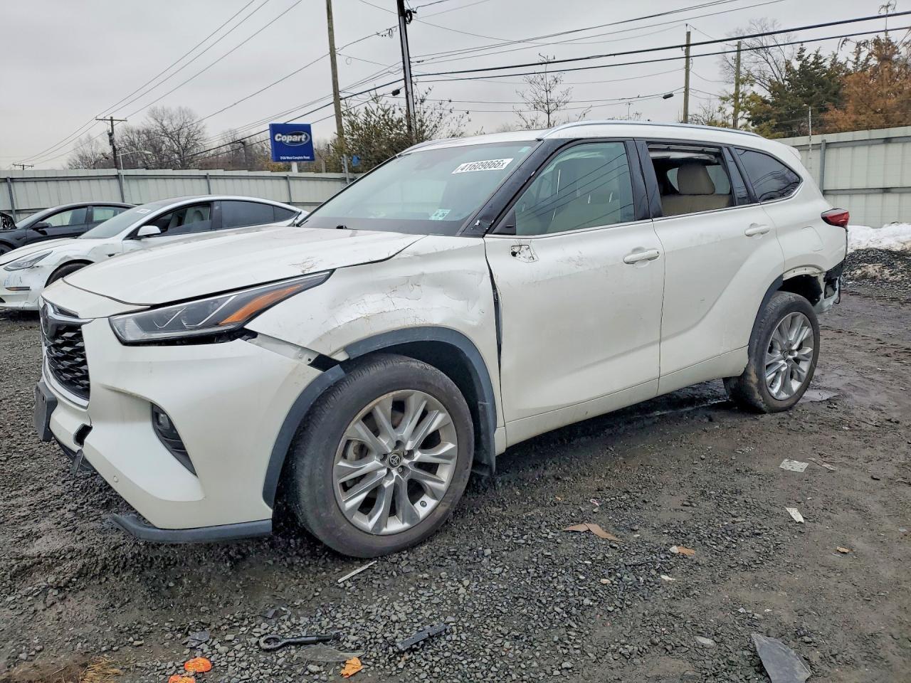 2021 TOYOTA HIGHLANDER