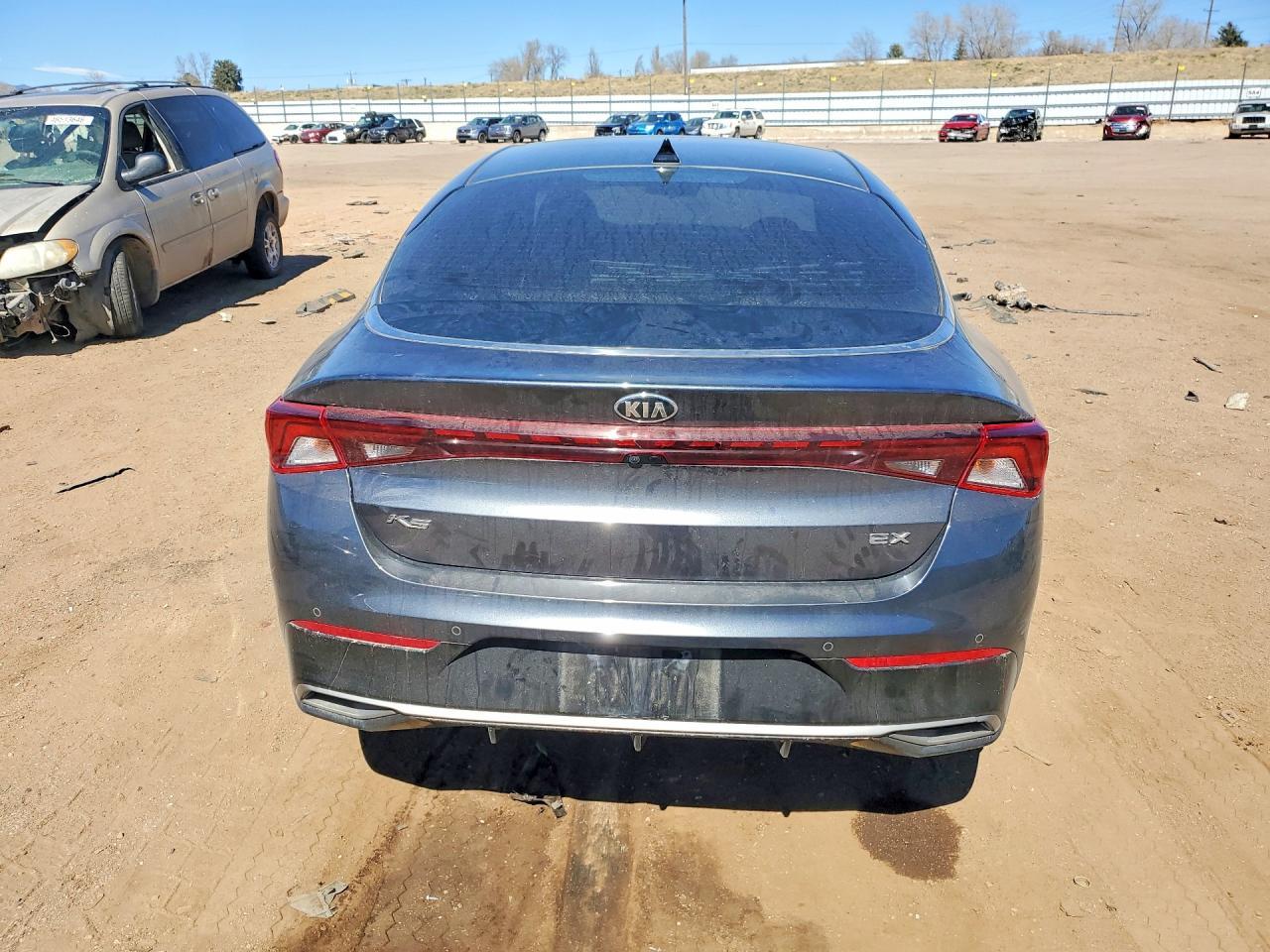 2021 KIA K5