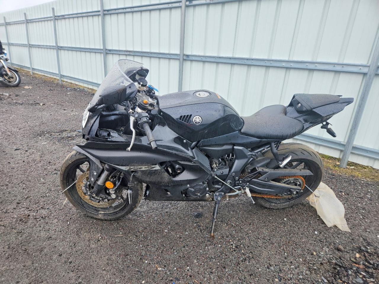 2024 YAMAHA YZFR7