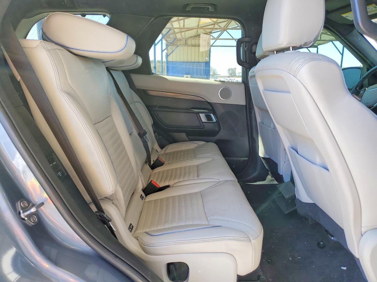 2019 LAND ROVER Discovery