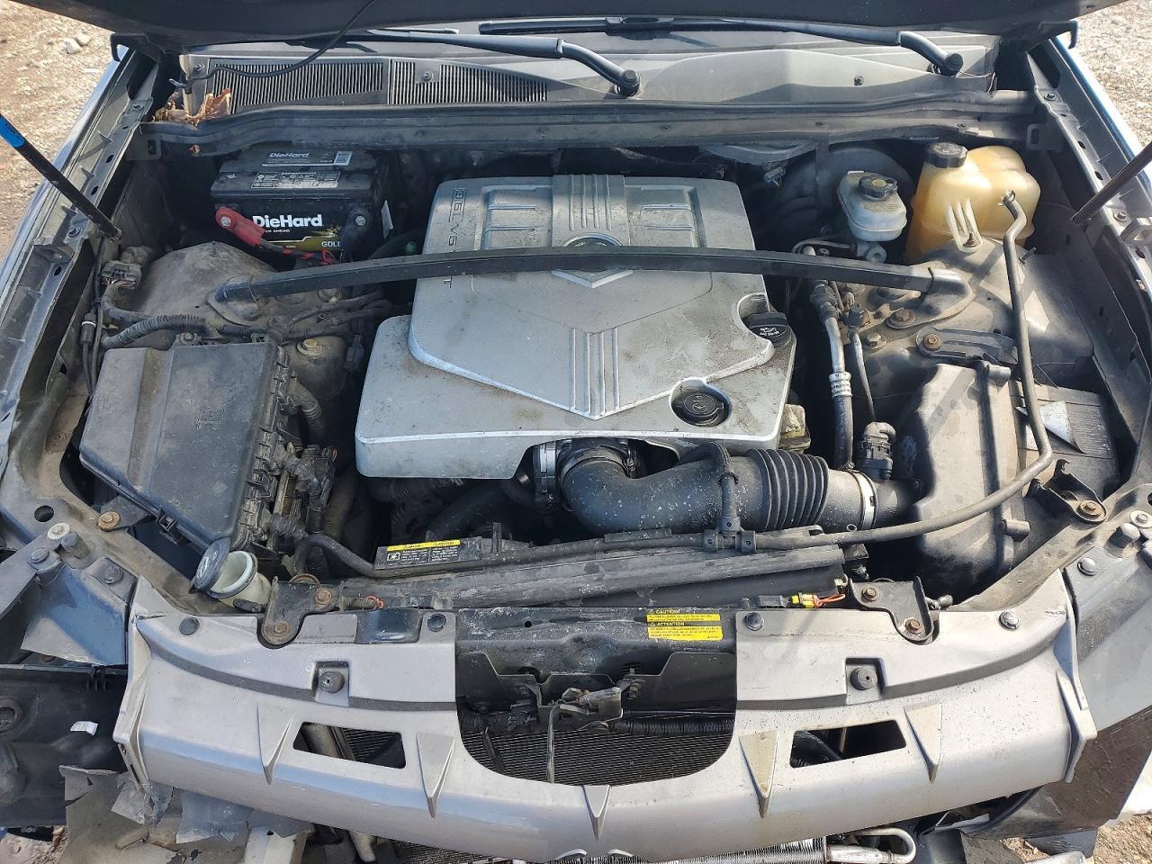 2004 CADILLAC SRX