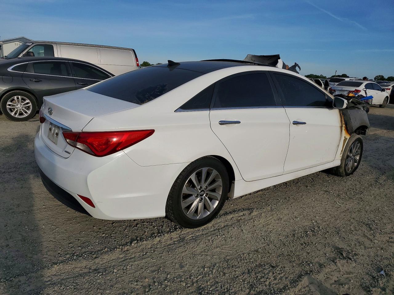 2014 HYUNDAI SONATA