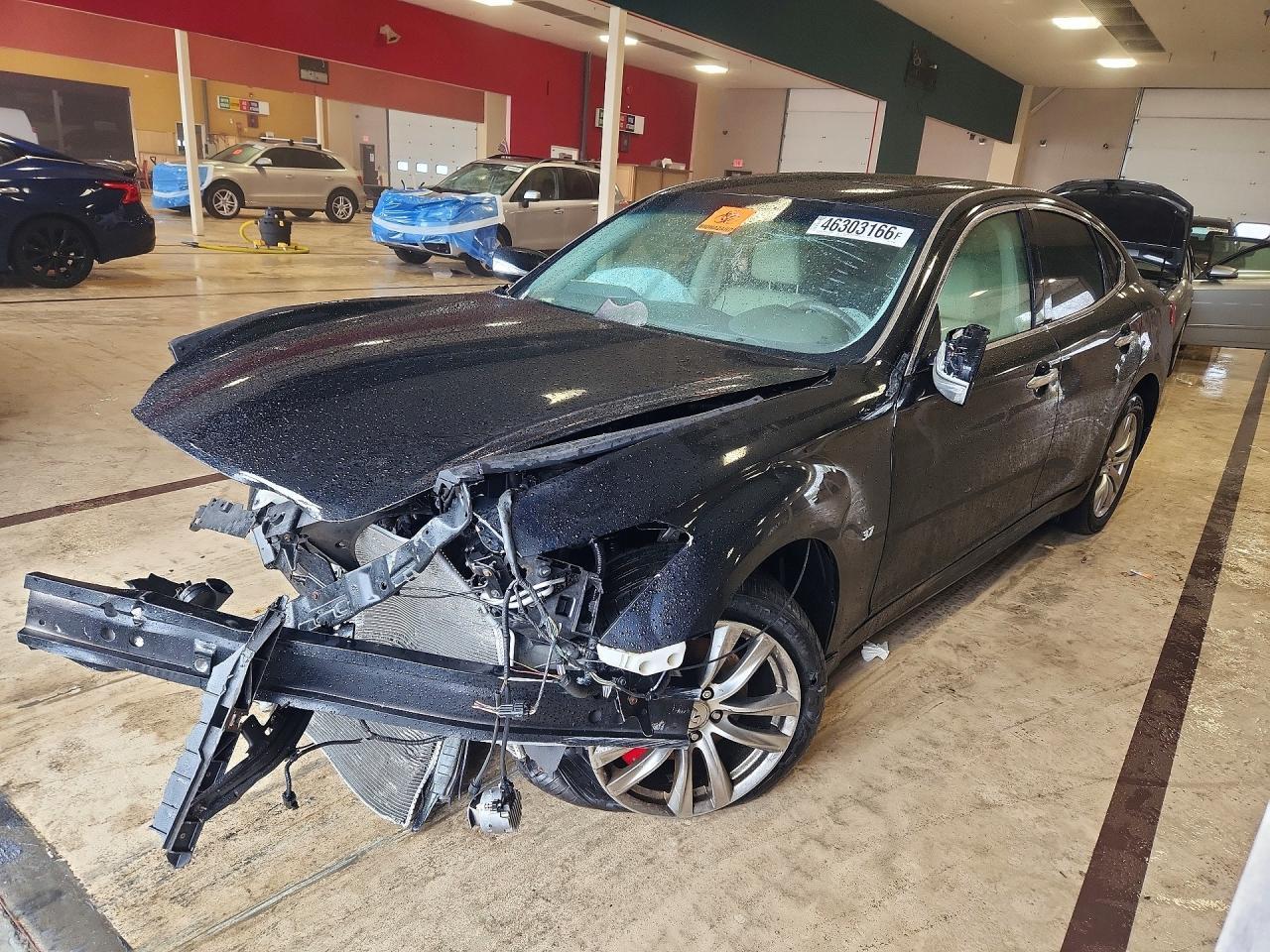 2015 INFINITI Q70