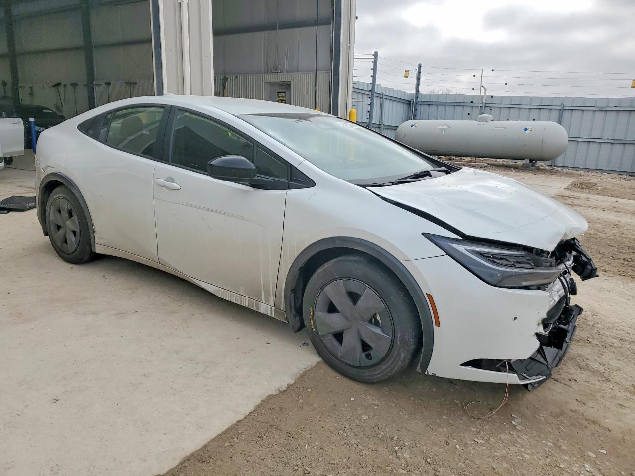 2024 TOYOTA PRIUS