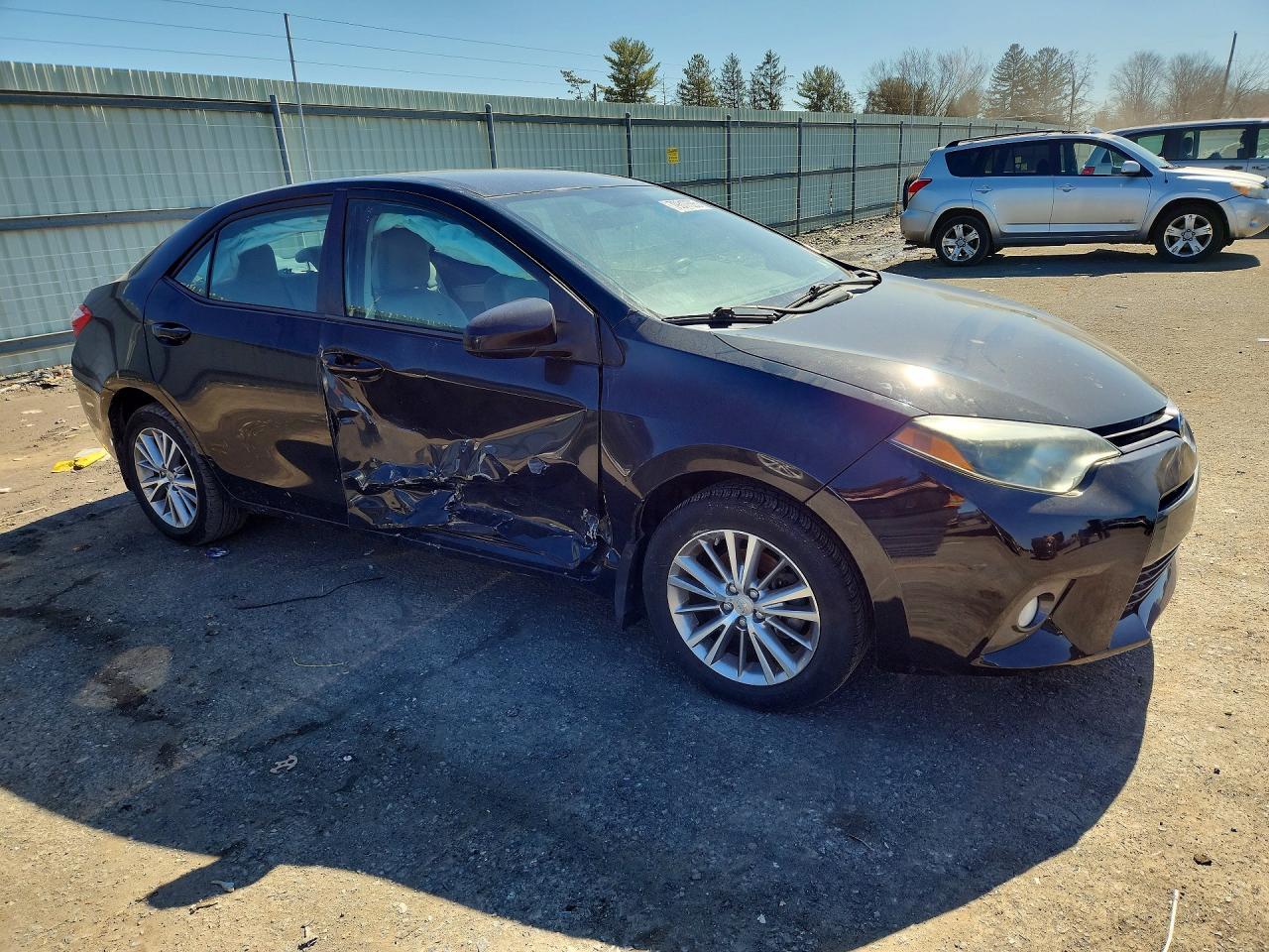 2015 TOYOTA COROLLA