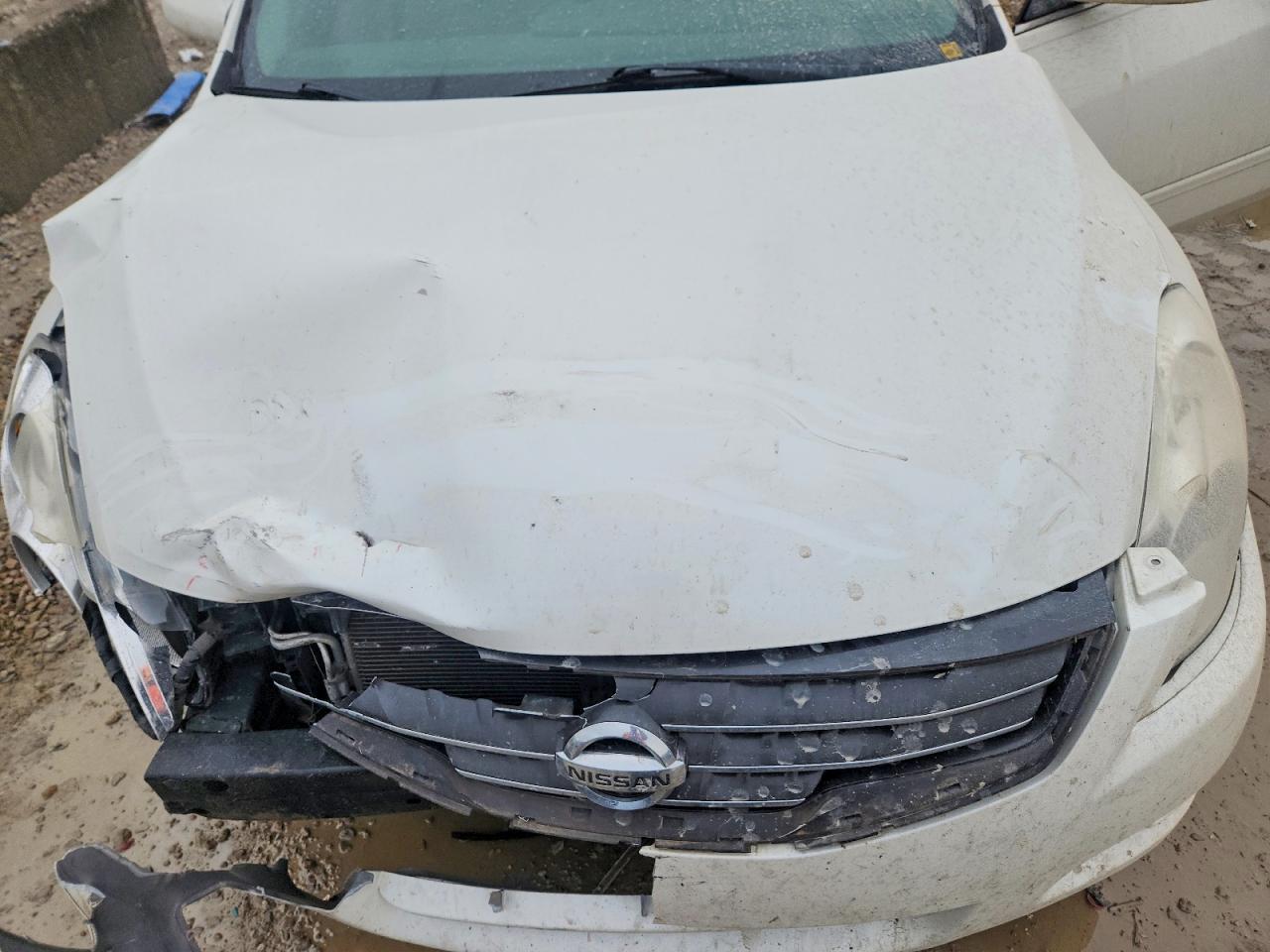 2010 NISSAN ALTIMA