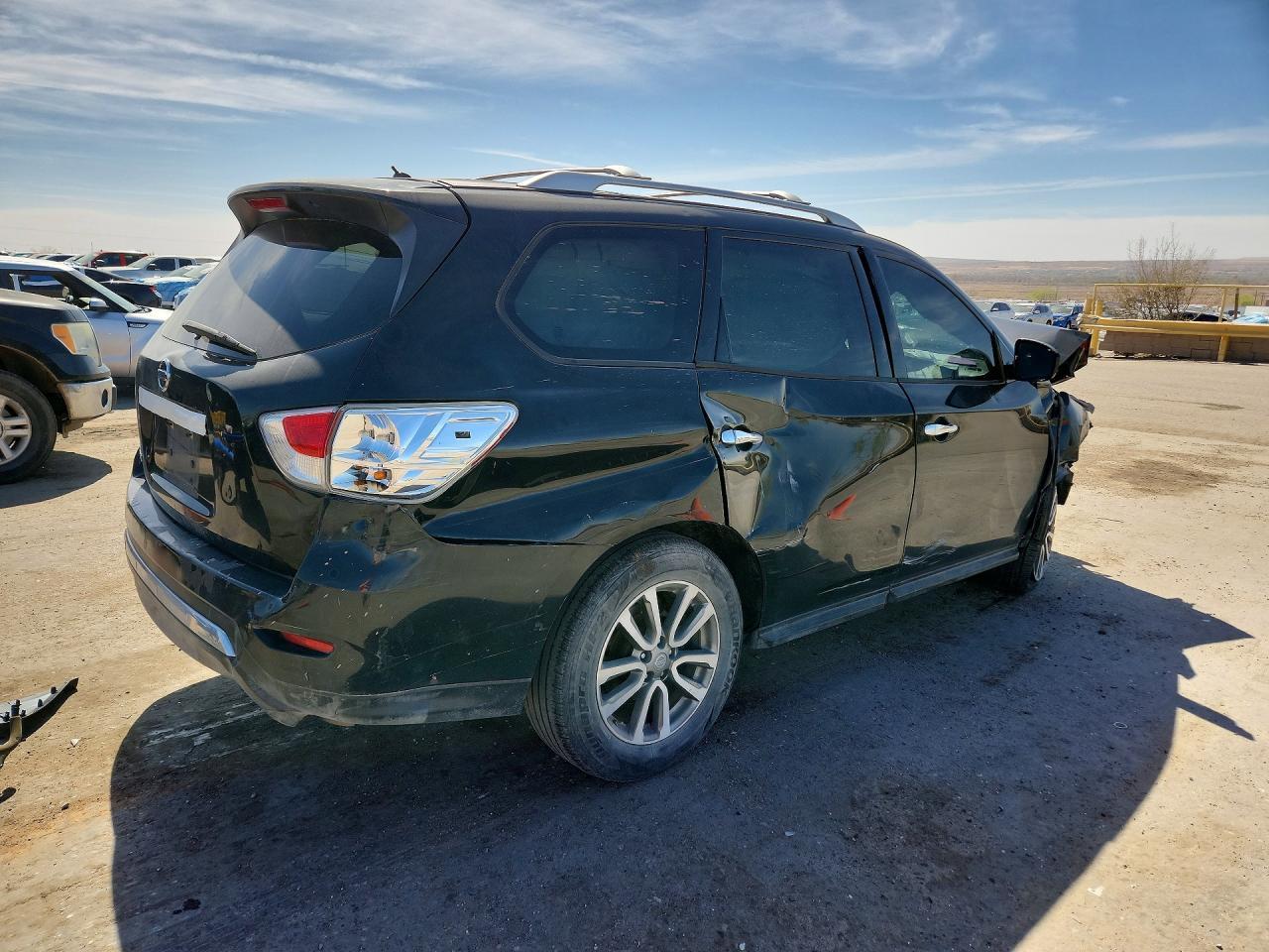 2016 NISSAN PATHFINDER