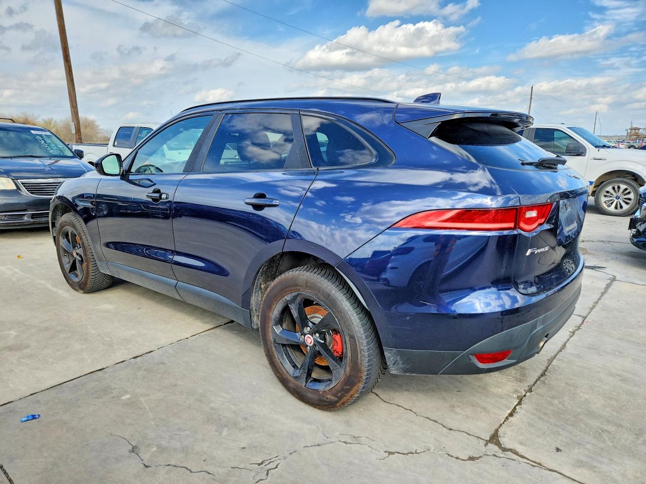 2017 JAGUAR F-Pace