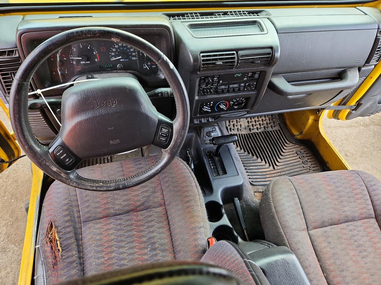 2000 JEEP WRANGLER