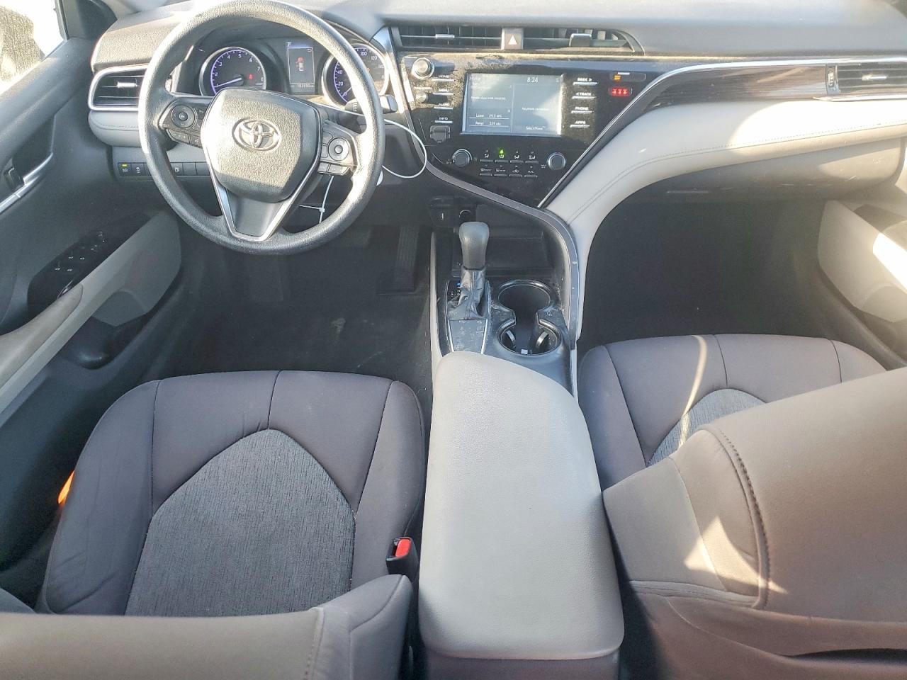 2018 TOYOTA CAMRY