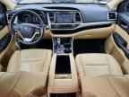 2016 TOYOTA HIGHLANDER