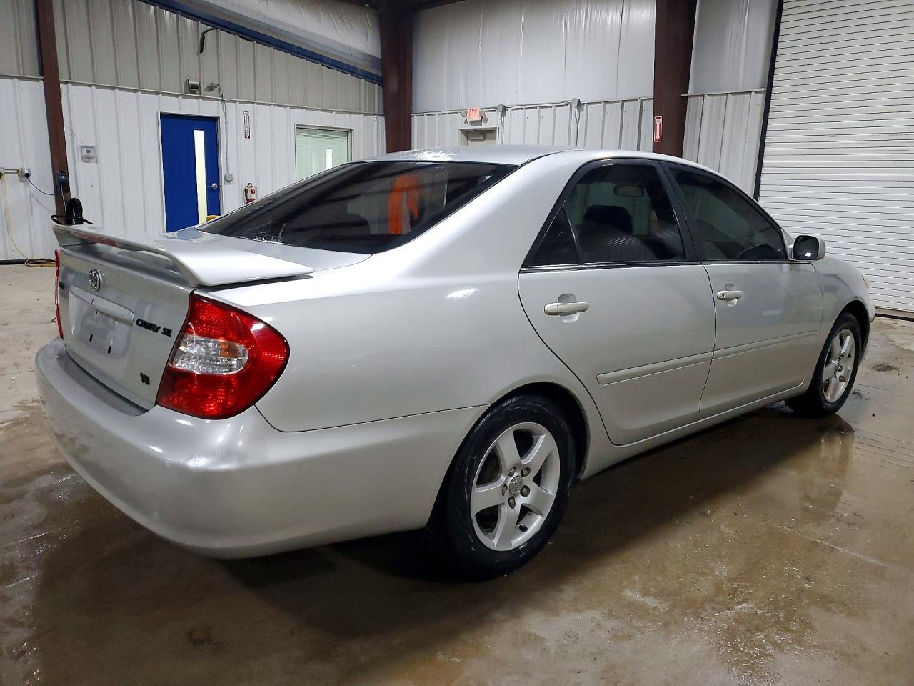 2002 TOYOTA CAMRY