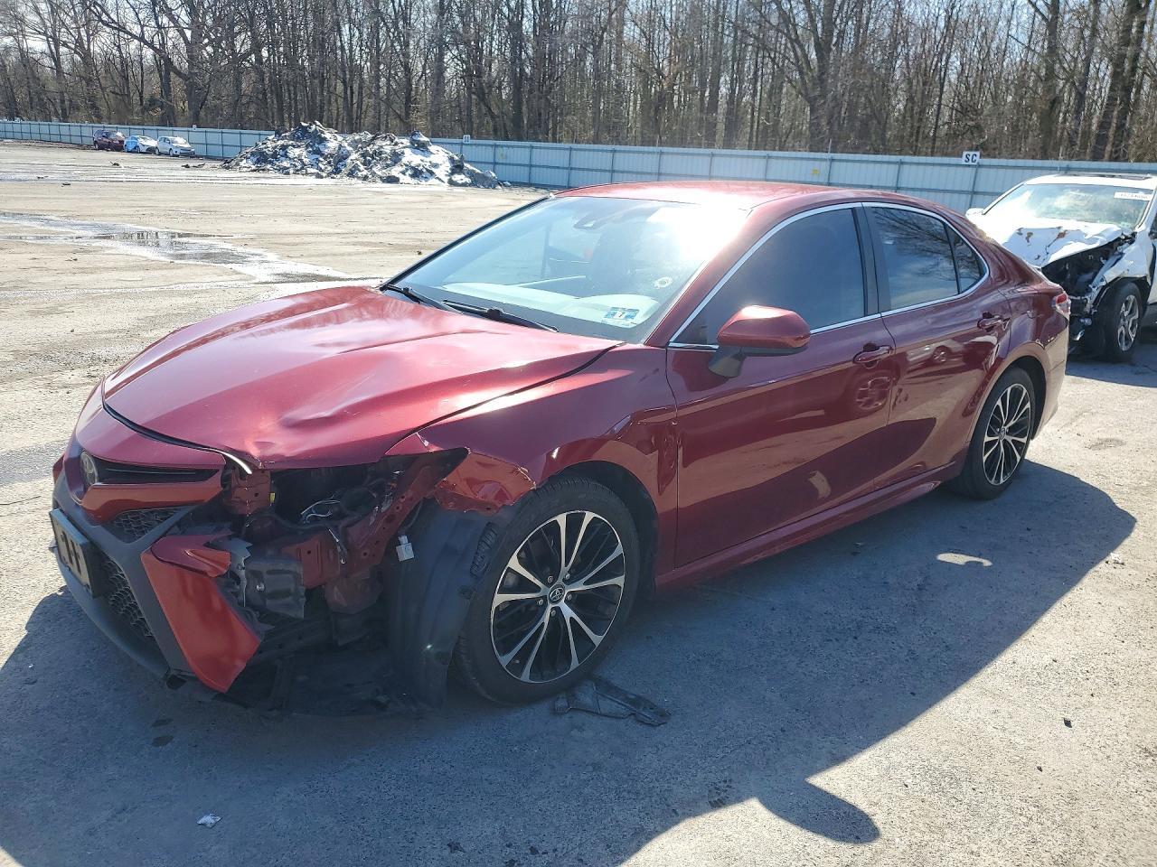 2018 TOYOTA CAMRY