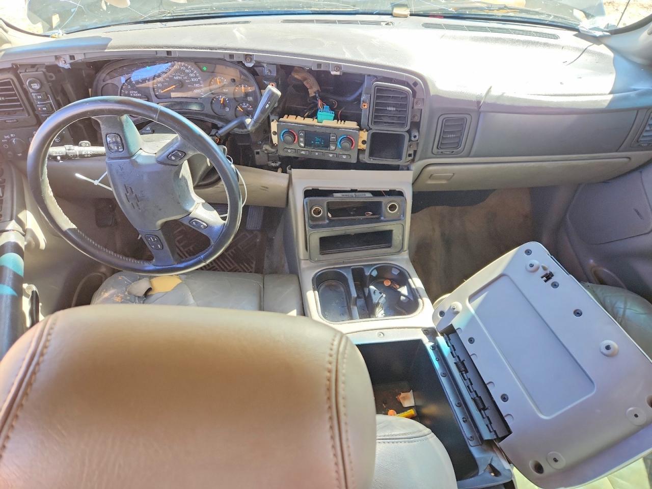 2003 CHEVROLET Tahoe